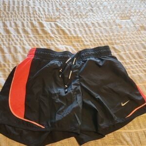 Ladies Nike Shorts xs